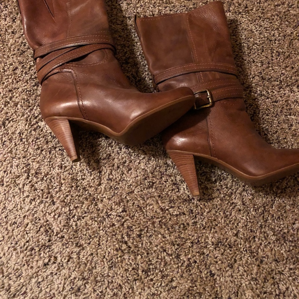 Mid calf heeled boots